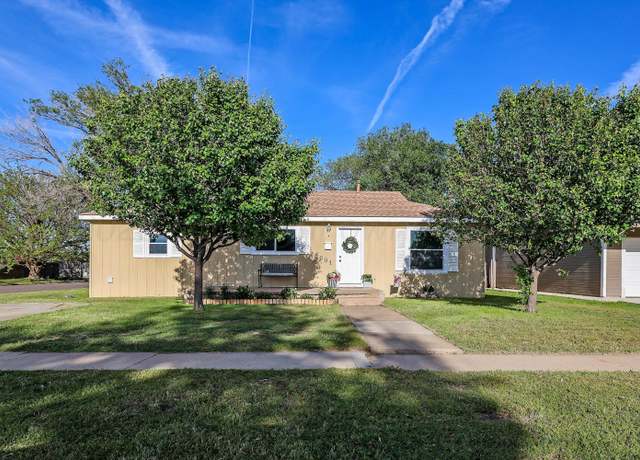 Property at 4001 S Hughes St, Amarillo, TX 79110, 4 beds, 2 baths