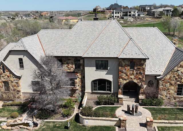 Property at 18 Cypress Pt, Amarillo, TX 79124, 5 beds, 6 baths