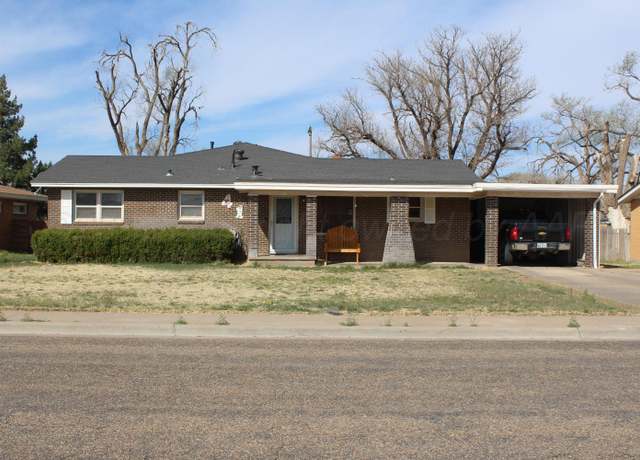 Property at 413 Star St, Hereford, TX 79045, 3 beds, 2 baths