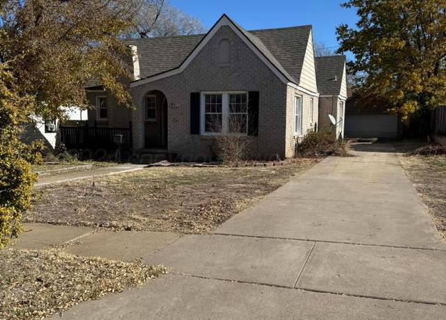 Property at 811 S Palo Duro St, Amarillo, TX 79106, 3 beds, 2 baths