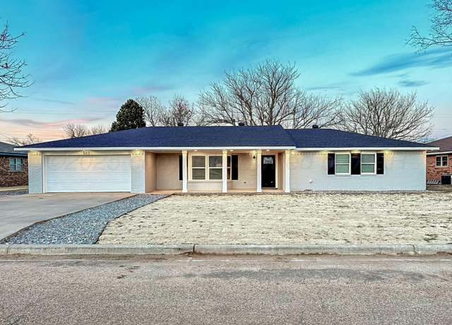 Property at 503 S Sheridan Ave, Fritch, TX 79036, 3 beds, 2 baths