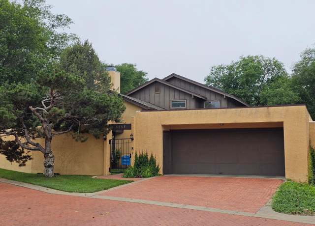 Property at 9 Windwood Pl, Canyon, TX 79015, 3 beds, 2.5 baths
