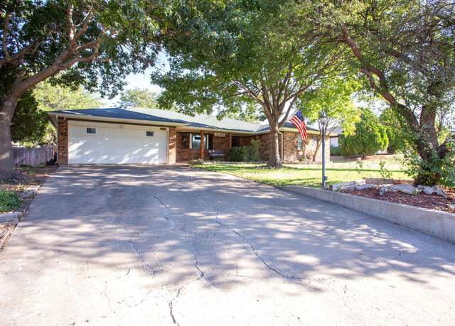 Property at 1011 Melody Ln, Amarillo, TX 79108, 4 beds, 2 baths