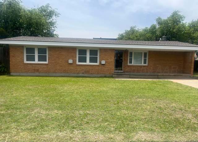 Property at 1902 Rogers St, Amarillo, TX 79106, 3 beds, 1 bath