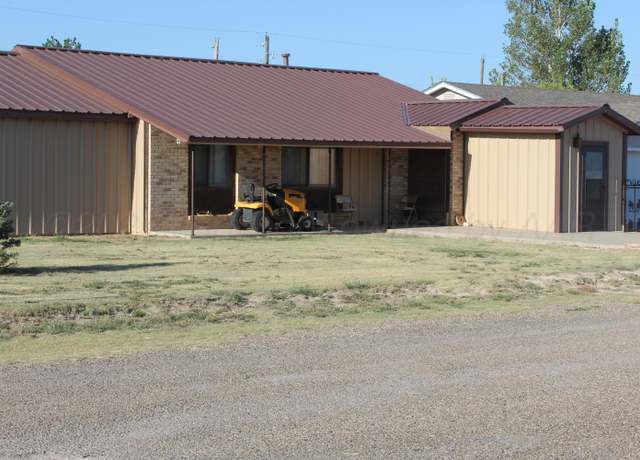 Property at 203 Curren St, Clayton, NM 88415, 2 beds, 2 baths