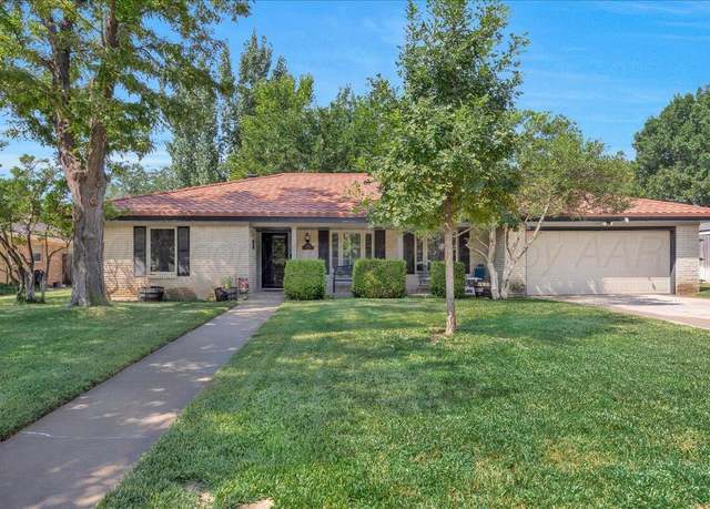 Property at 3718 Huntington Dr, Amarillo, TX 79109, 3 beds, 2 baths
