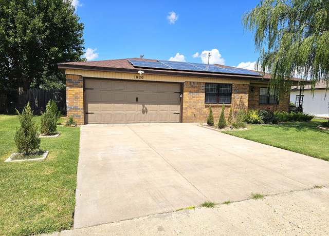Property at 1020 W Sirroco Pl, Pampa, TX 79065, 3 beds, 2 baths