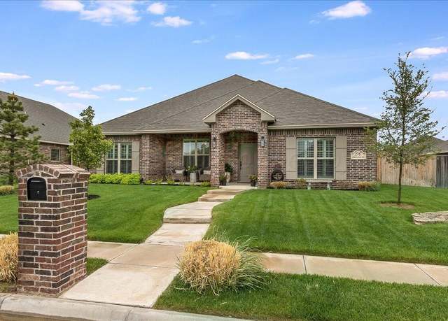 Property at 2707 Portland Ave, Amarillo, TX 79118, 3 beds, 2 baths