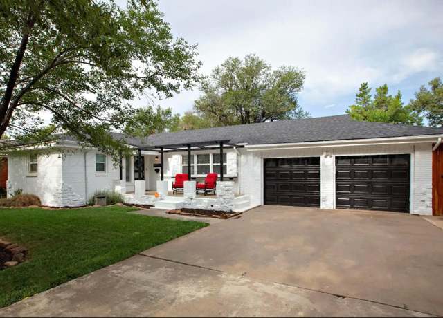 Property at 2406 Anna St, Amarillo, TX 79106, 3 beds, 2 baths