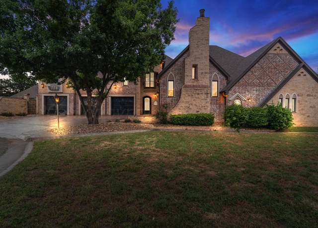 Property at 4 Kingsridge Pl, Amarillo, TX 79106, 3 beds, 2.5 baths