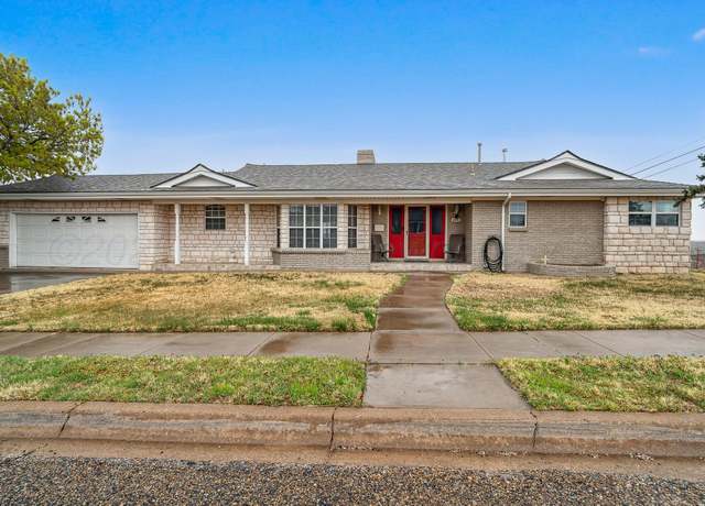 Property at 405 Dogwood St, Borger, TX 79007, 5 beds, 3 baths