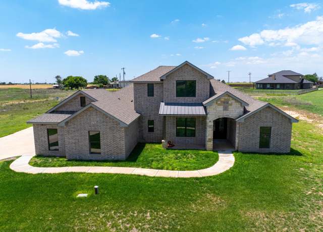 Property at 17660 Creekview Dr, Canyon, TX 79015, 5 beds, 3 baths