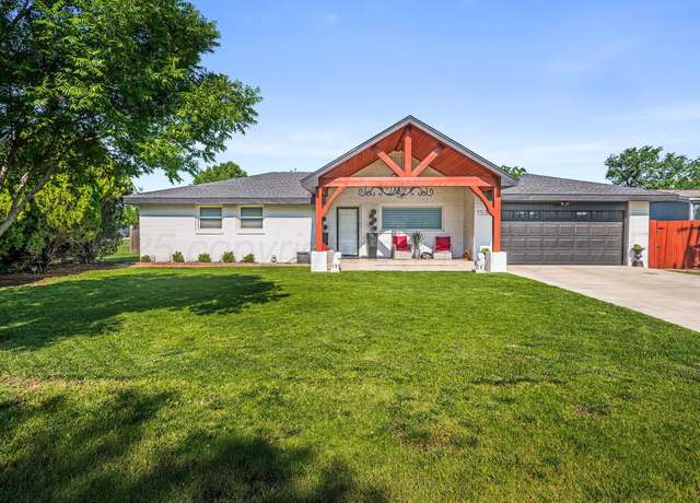 Property at 1530 Lockney St, Amarillo, TX 79106, 3 beds, 2 baths
