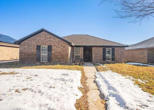 Property at 4505 Aldredge St, Amarillo, TX 79118, 3 beds, 2 baths