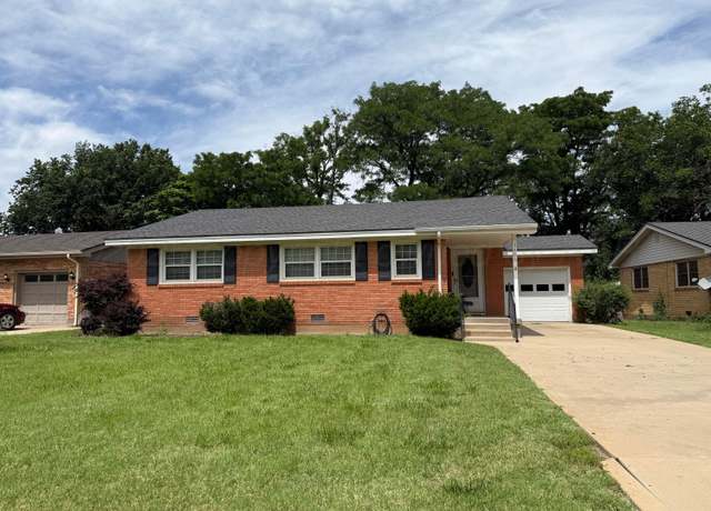 Property at 3406 Meadow Dr, Amarillo, TX 79109, 3 beds, 1.5 baths