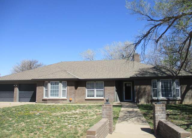 Property at 6702 Calumet Rd, Amarillo, TX 79106, 4 beds, 3 baths