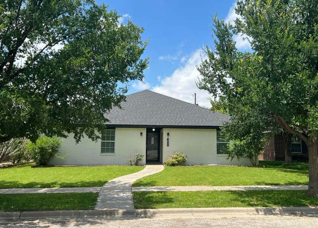 Property at 3806 S Wilson St, Amarillo, TX 79118, 3 beds, 2 baths