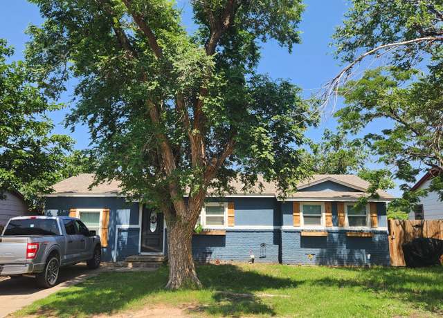 Property at 3114 Palm St, Amarillo, TX 79107, 4 beds, 2 baths