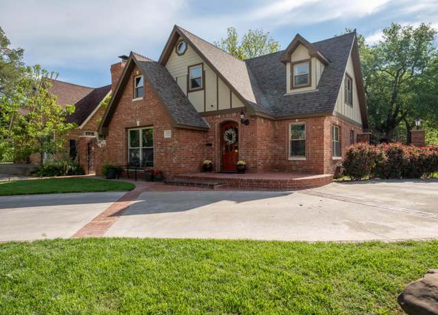Property at 2123 S Ong St, Amarillo, TX 79109, 3 beds, 2.5 baths