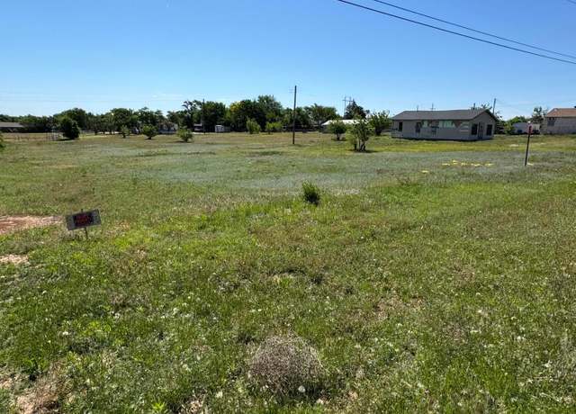Property at 4010 Broadway Dr, Amarillo, TX 79108