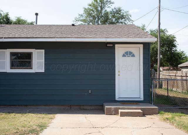 Property at 4012 NE 10th Ave, Amarillo, TX 79107, 3 beds, 1 bath