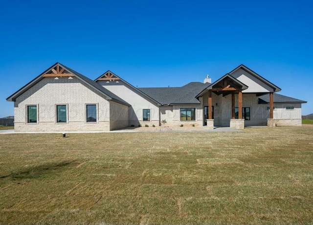 Property at 9050 Cypress Bend Dr, Amarillo, TX 79119, 4 beds, 3 baths