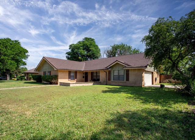 Property at 3729 Wayne St, Amarillo, TX 79109, 4 beds, 2 baths