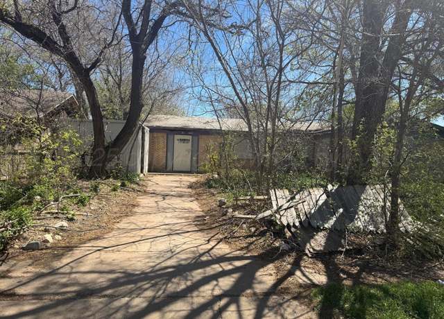 Property at 4703 Goodnight Trl, Amarillo, TX 79109, 2 beds, 1 bath