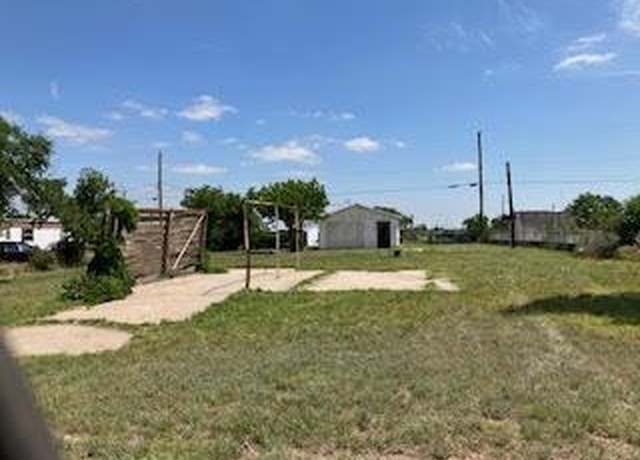 Property at 126 Las Vegas Dr, Fritch, TX 79036