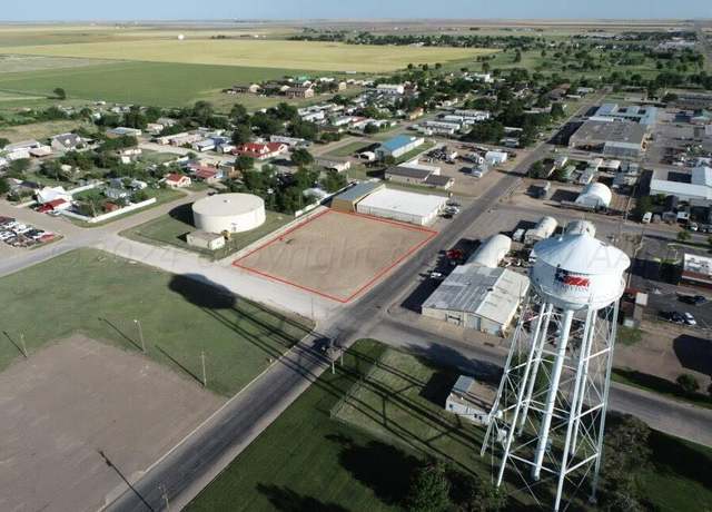 Property at 1101 S Ash St, Perryton, TX 79070