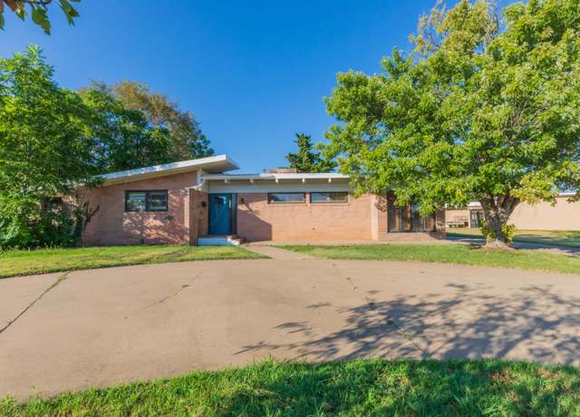Property at 4004 Terrace Dr, Amarillo, TX 79109, 3 beds, 2 baths