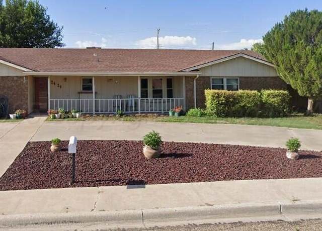 Property at 2424 16th Ave, Canyon, TX 79015, 3 beds, 2 baths