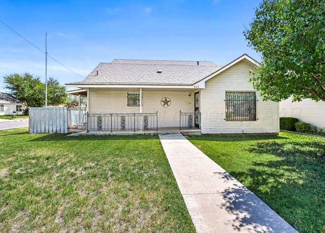 Property at 825 S Alabama St, Amarillo, TX 79106, 3 beds, 2.5 baths