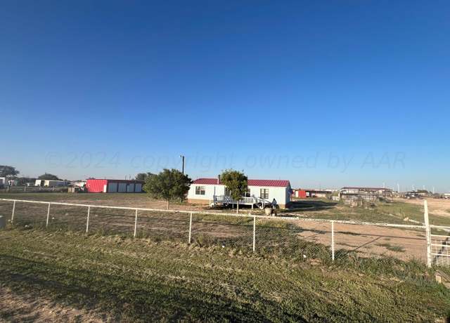 Property at 195 Busby Rd, Hereford, TX 79045, 3 beds, 2.5 baths