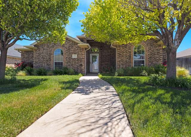 Property at 7703 Fresno Dr, Amarillo, TX 79118, 4 beds, 2 baths