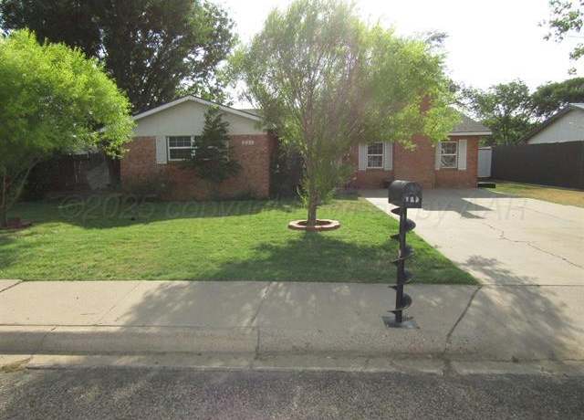 Property at 233 Aspen St, Hereford, TX 79045, 4 beds, 2 baths