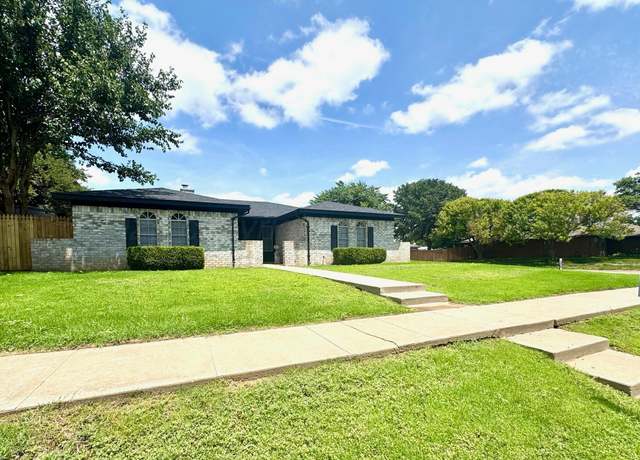 Property at 6800 Rochelle Ln, Amarillo, TX 79109, 3 beds, 2 baths
