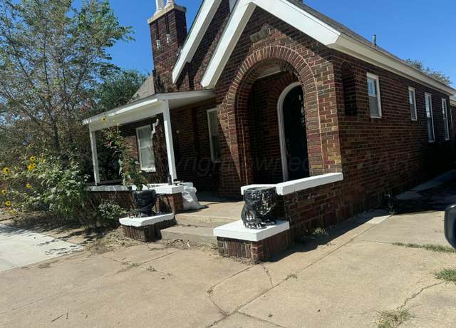 Property at 2042 S Washington St, Amarillo, TX 79109, 3 beds, 3.5 baths