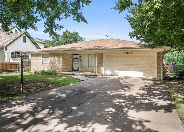 Property at 1008 Crockett St, Amarillo, TX 79102, 2 beds, 2 baths