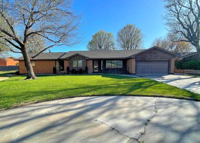 Property at 1919 Eton Dr, Perryton, TX 79070, 4 beds, 3.5 baths