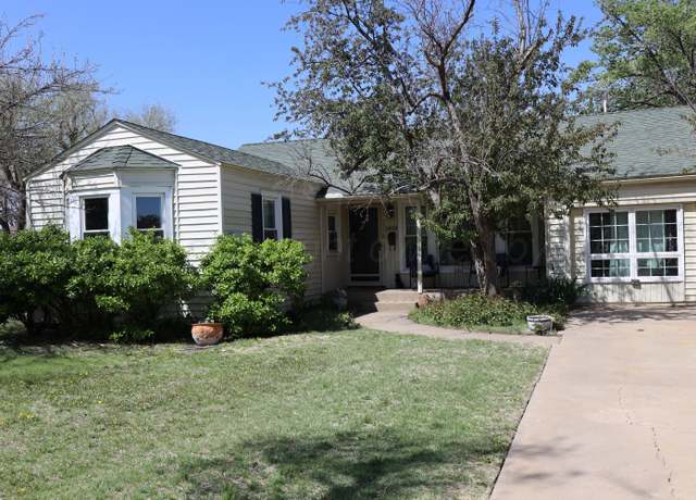 Property at 2608 S Van Buren St, Amarillo, TX 79109, 4 beds, 3 baths