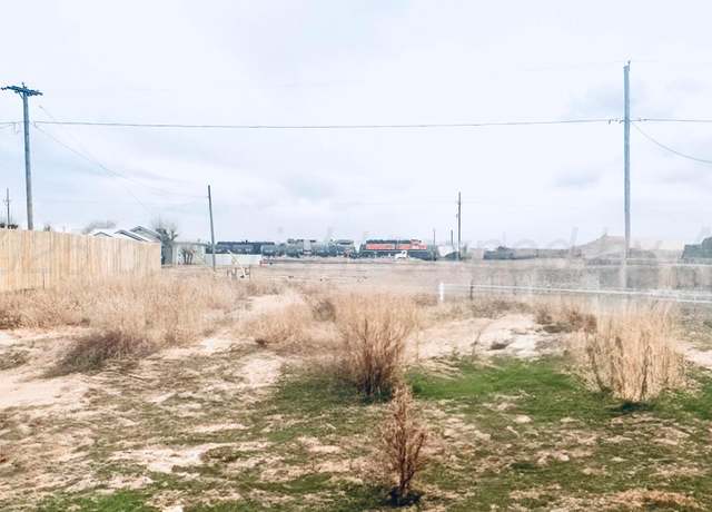 Property at 602 Poplar Ave, Cactus, TX 79013