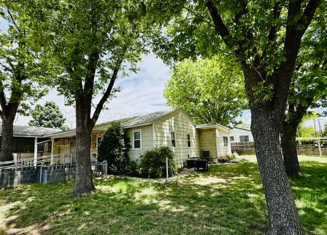 Property at 504 Butadieno St, Borger, TX 79007, 3 beds, 1.5 baths