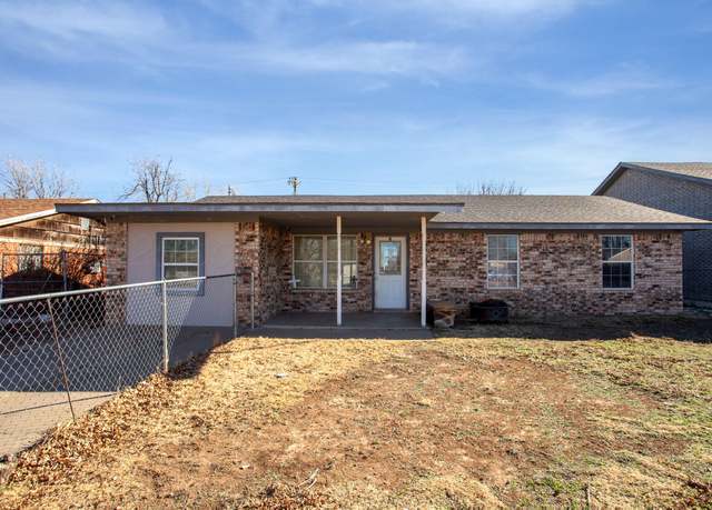 Property at 2408 N Seminole St, Amarillo, TX 79107, 3 beds, 2 baths