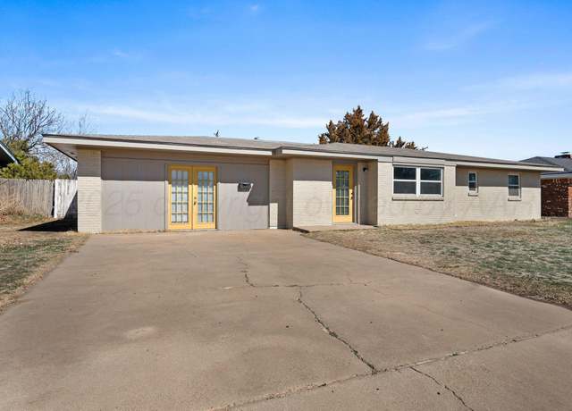 Property at 2609 11th Ave, Canyon, TX 79015, 3 beds, 2 baths