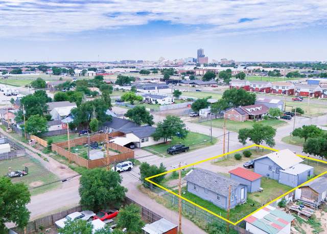 Property at 712 N Roberts St, Amarillo, TX 79107, 3 beds, 2.5 baths