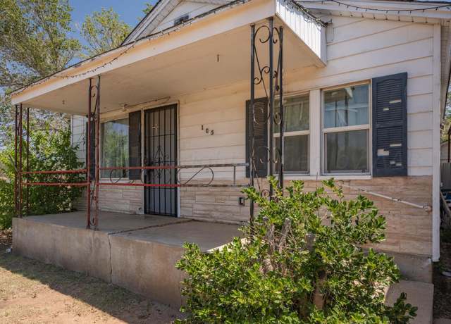 Property at 105 S Virginia St, Amarillo, TX 79106, 3 beds, 1.5 baths