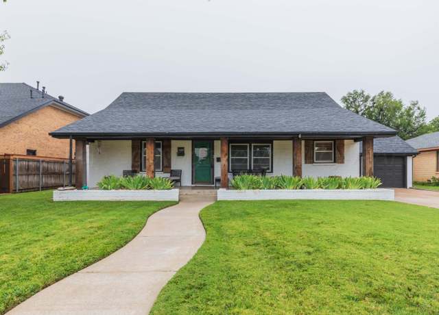 Property at 1607 N Mary Ellen St, Pampa, TX 79065, 4 beds, 2.5 baths