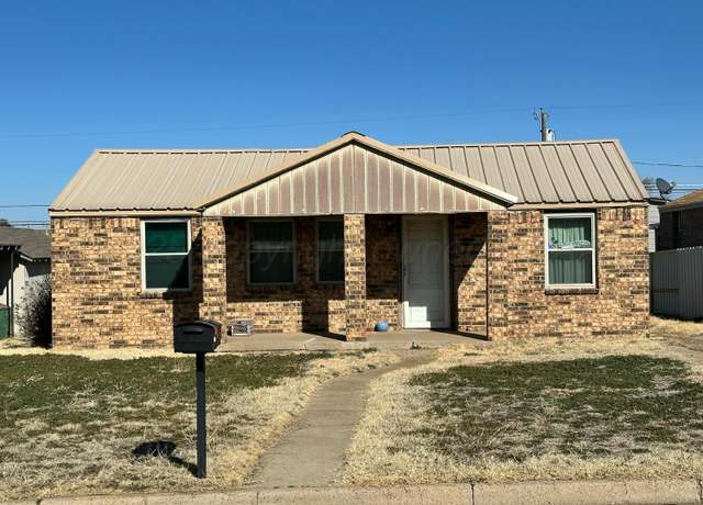 Property at 1106 Jackson St, Borger, TX 79007, 4 beds, 1 bath