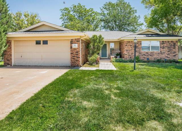 Property at 314 Fir St, Hereford, TX 79045, 3 beds, 2 baths